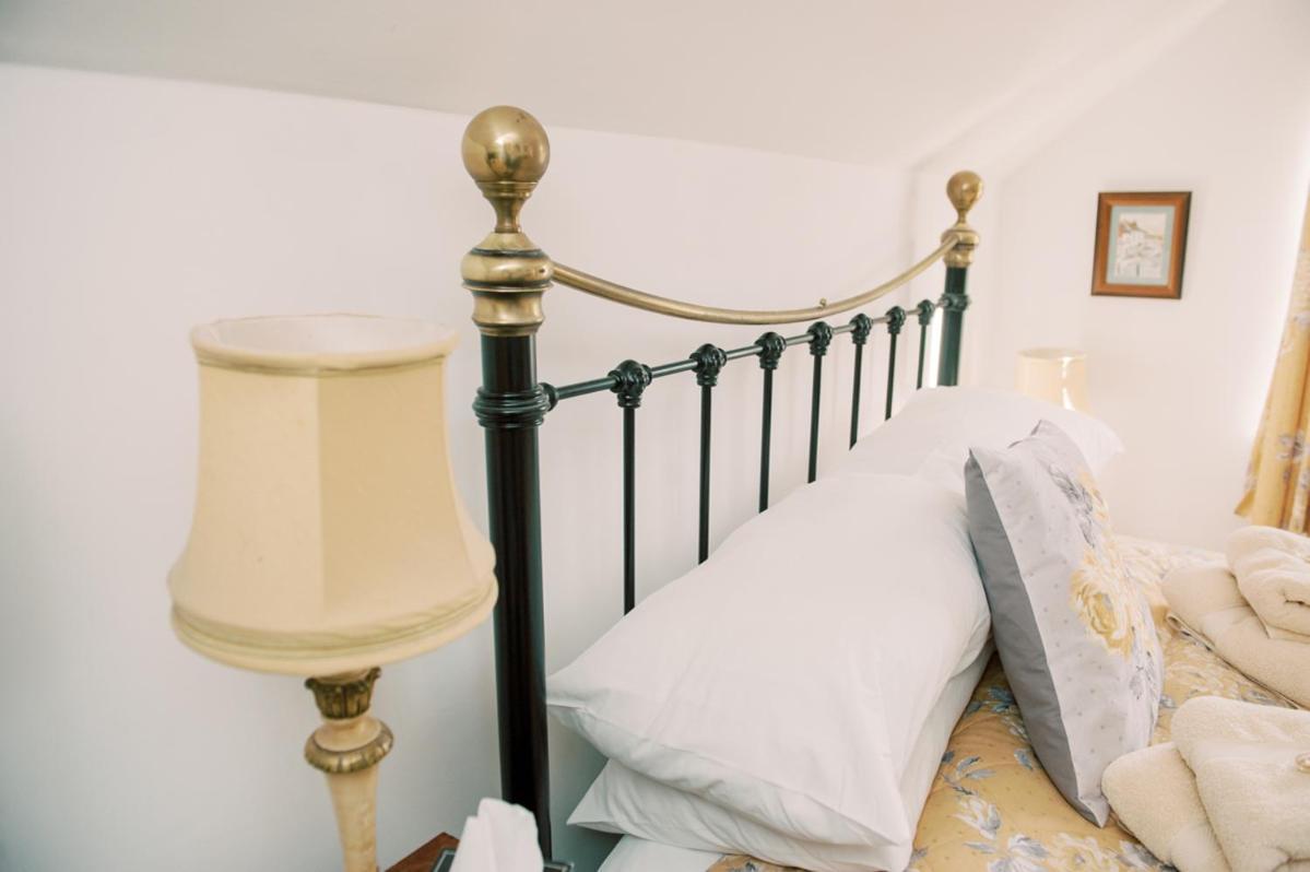4 Lyndhurst Rd Brockenhurst Extérieur photo