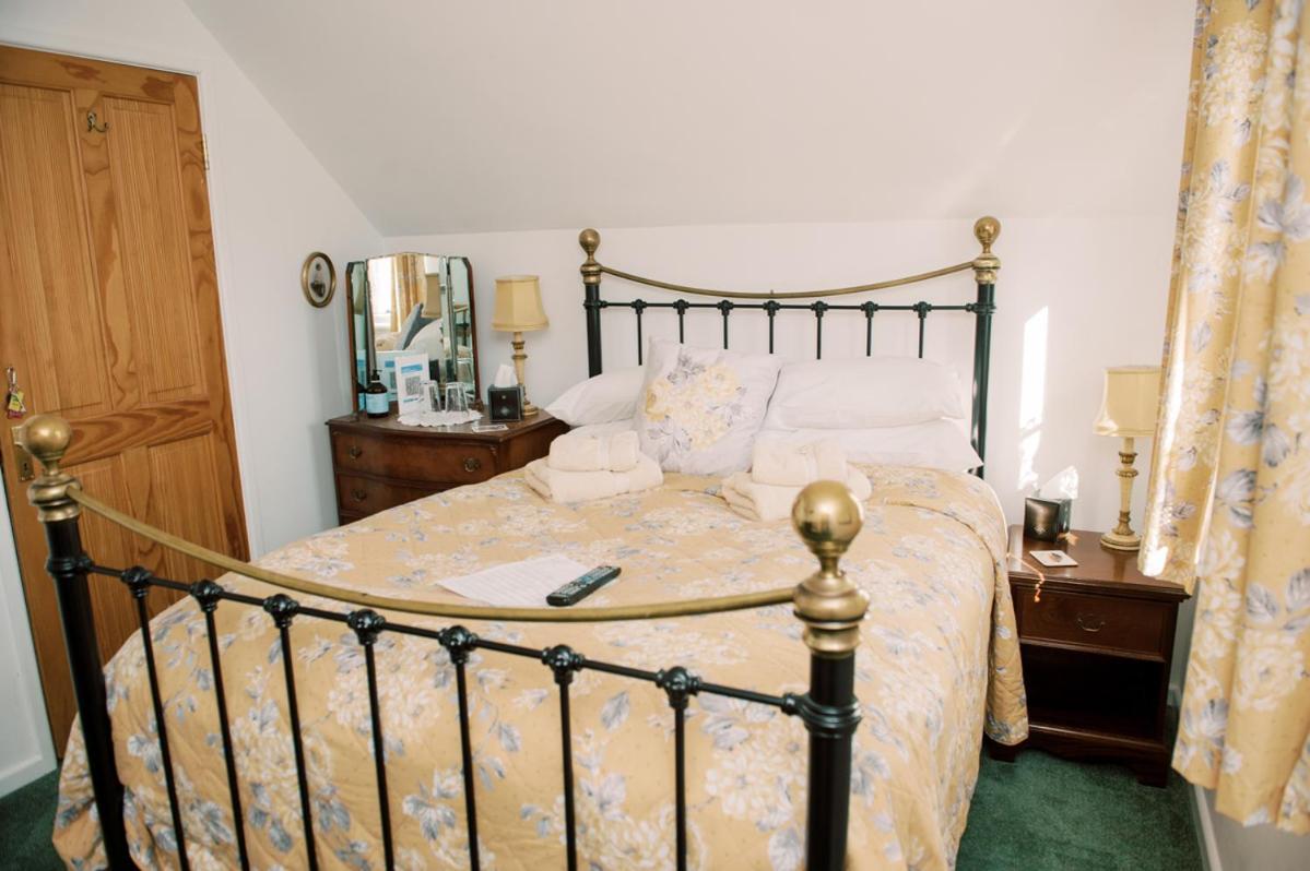 4 Lyndhurst Rd Brockenhurst Extérieur photo
