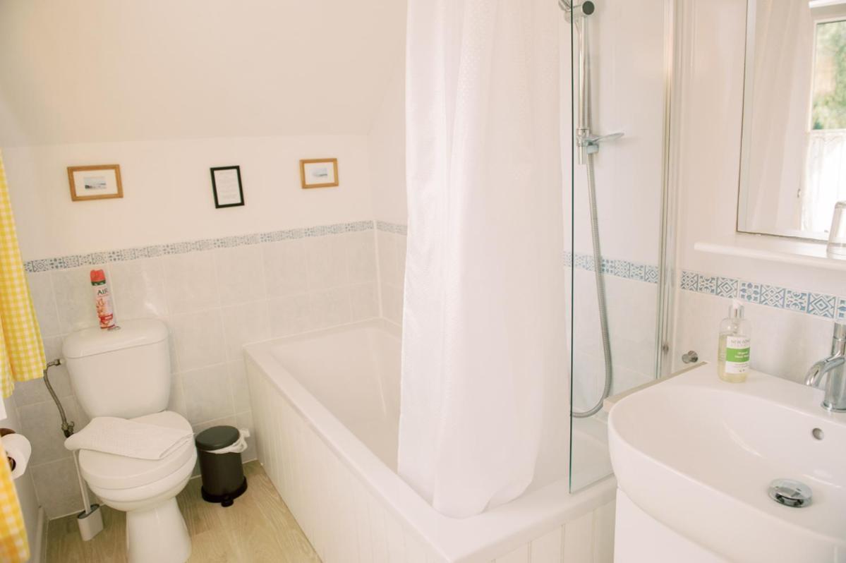 4 Lyndhurst Rd Brockenhurst Extérieur photo