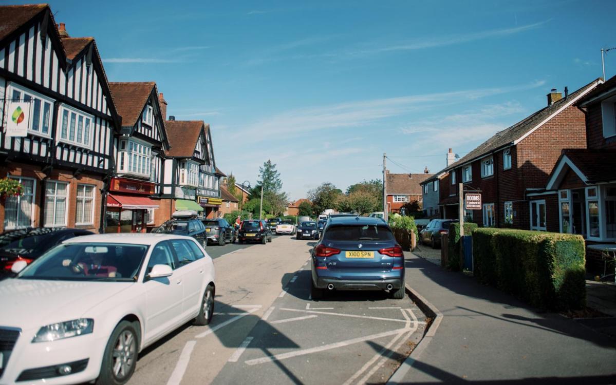 4 Lyndhurst Rd Brockenhurst Extérieur photo